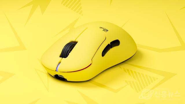 펄사 게이밍 기어 ‘ZywOo The Chosen Mouse: Gen 3 Limited Edition Yellow’